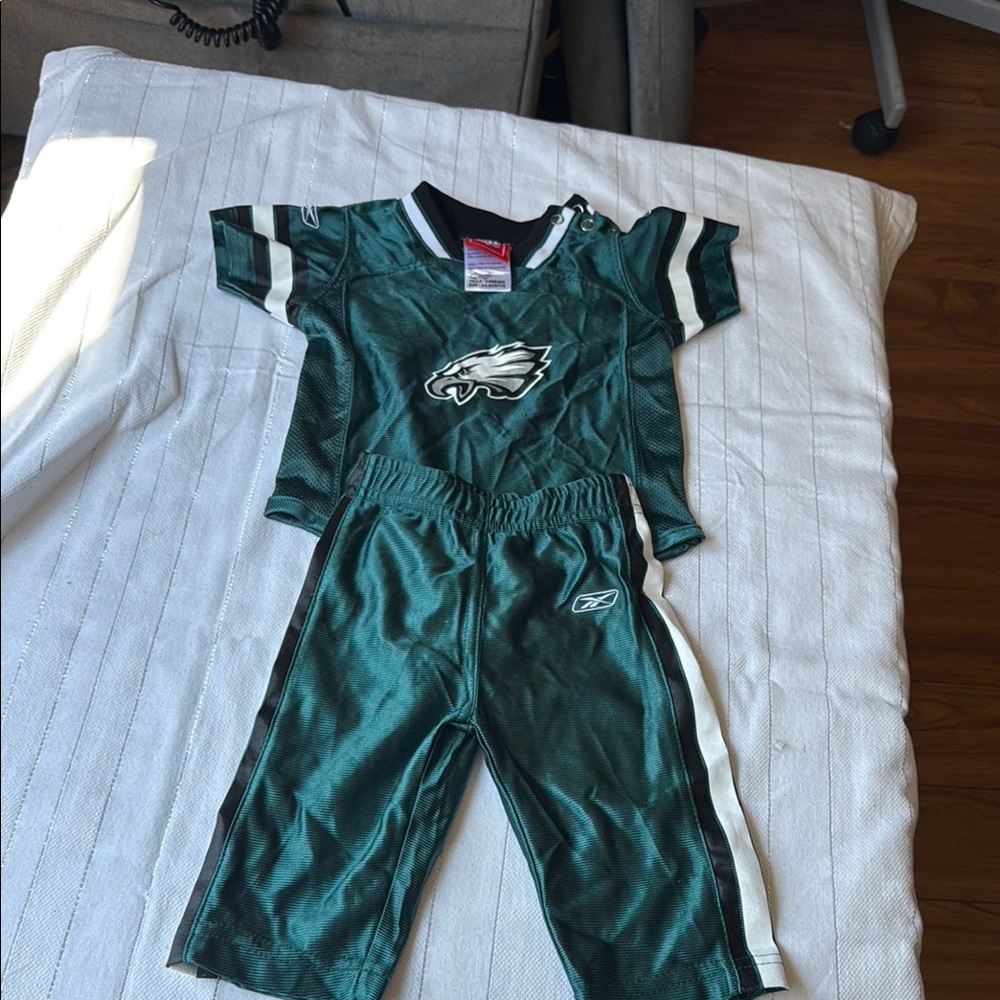 Reebok Green and White Kids Sports Set